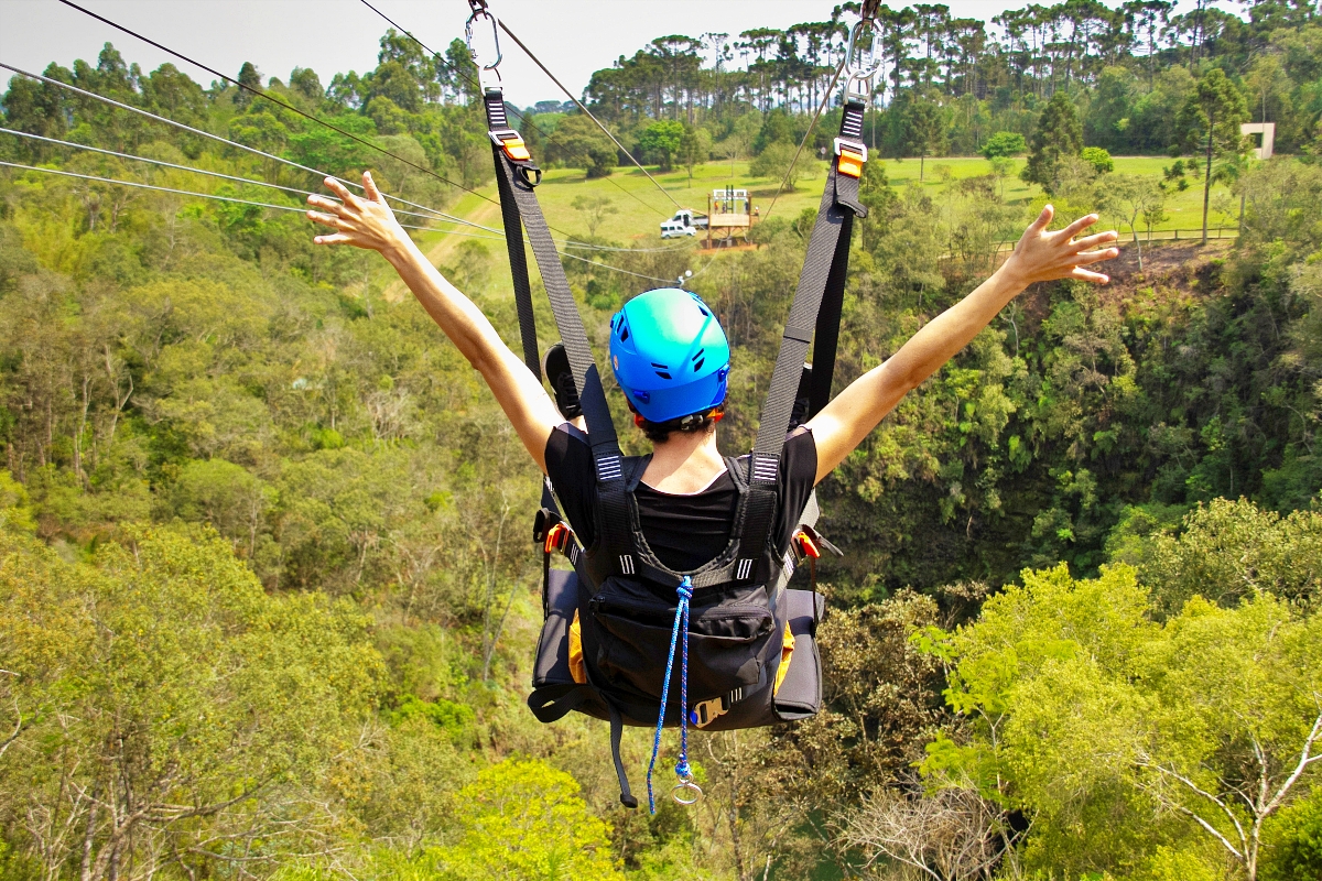 Dia das Crianças no Parque Vila Velha com bolinha de gude e até oficina de pipas