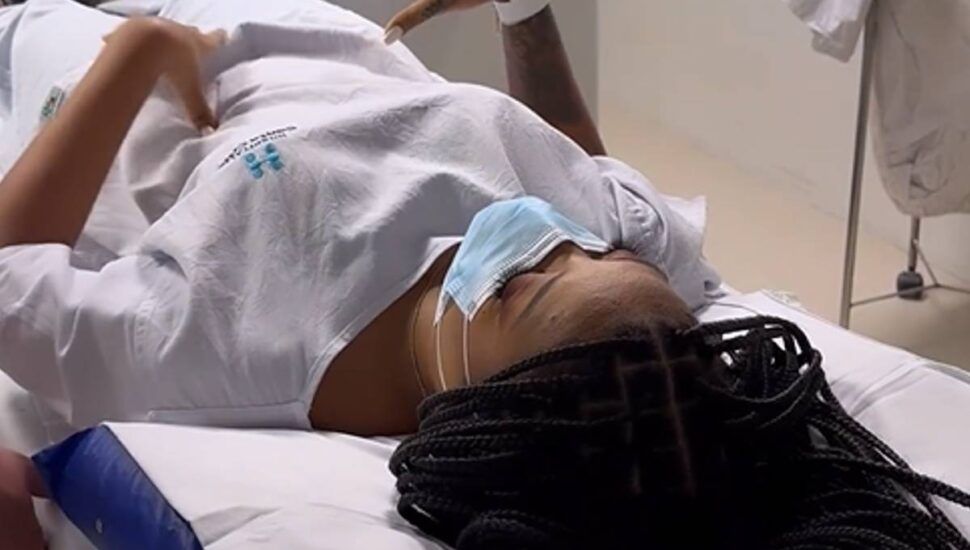 Imagem mostra Ludmilla fazendo exames em Curitiba após sentir dores abdominais