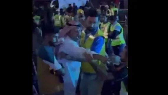 Jogador do Al-Ittihad leva chibatada após derrota