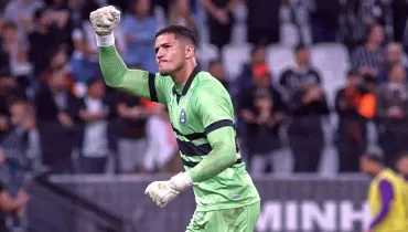 Com novo goleiro titular, Coritiba atinge fato inédito no início do Brasileirão