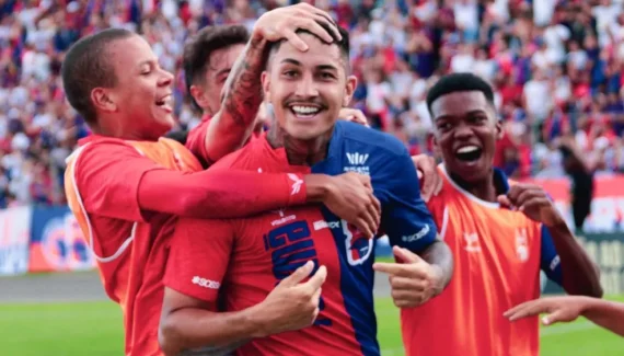 Ex-promessa do Coritiba brilha em recomeço pelo Paraná Clube