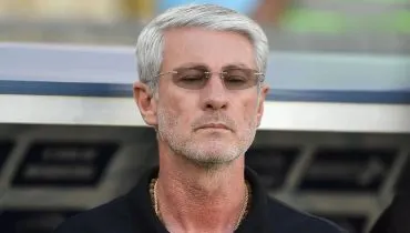 Athletico entrega até a alma, mas perde com erros primários de Zapelli a Odair