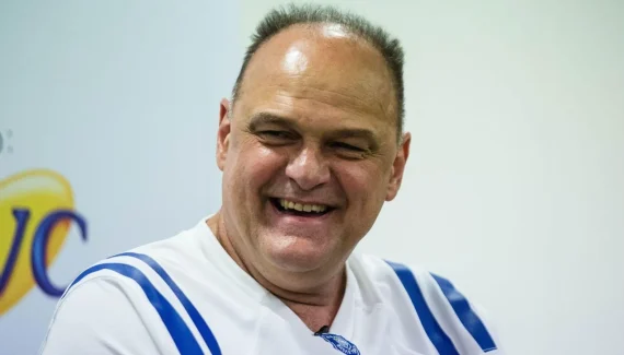 O tamanho da obra de Oscar Schmidt: Ainda em vida, tornou-se lenda