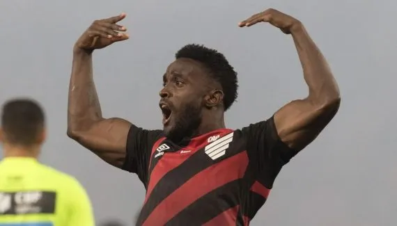 Athletico marca gol relâmpago contra o Cruzeiro e volta a vencer antes do clássico