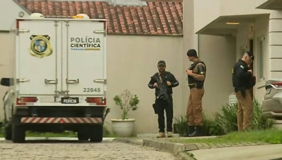 Imagem mostra o local do confronto que terminou com a morte de dois suspeitos em Curitiba.