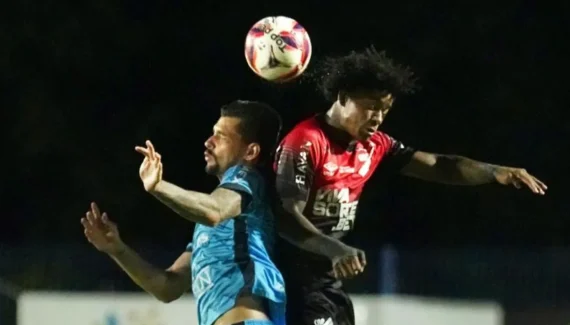 Athletico vê defesa em pane e sofre virada no Paranaense