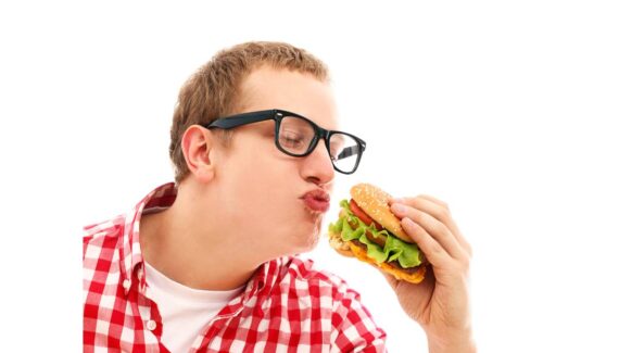 Corpão sarado ainda em 2023? Darta revela uma verdade! Piadas do Dia!