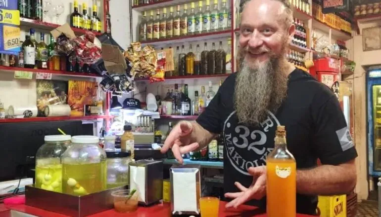 Bisavô dos bares de Curitiba quer se tornar o mais antigo do Paraná após fim do Stuart