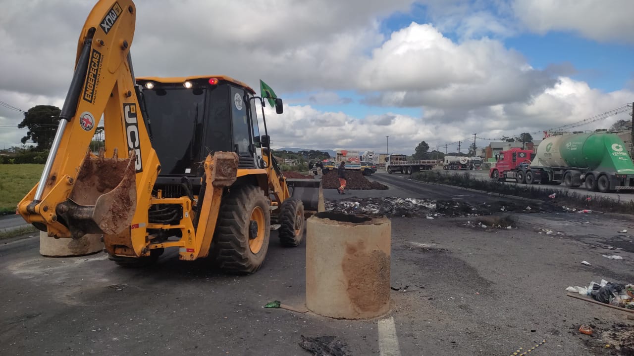 bloqueios prf parana