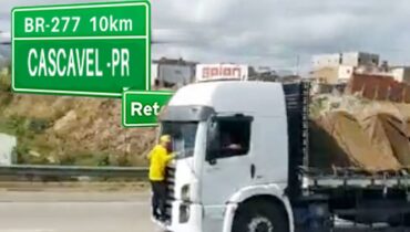 Imagem mostra um dos memes da perigosa situação