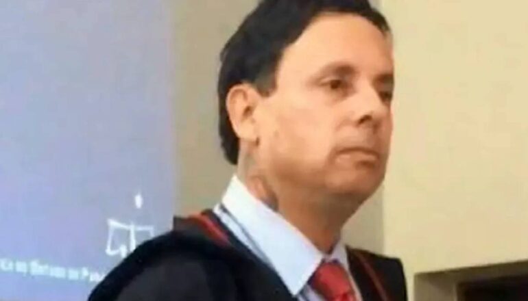 Jaminus saiu de Prudentópolis e foi até o município de Guarapuava. Lá ele comprou o carro usado na ação criminosa