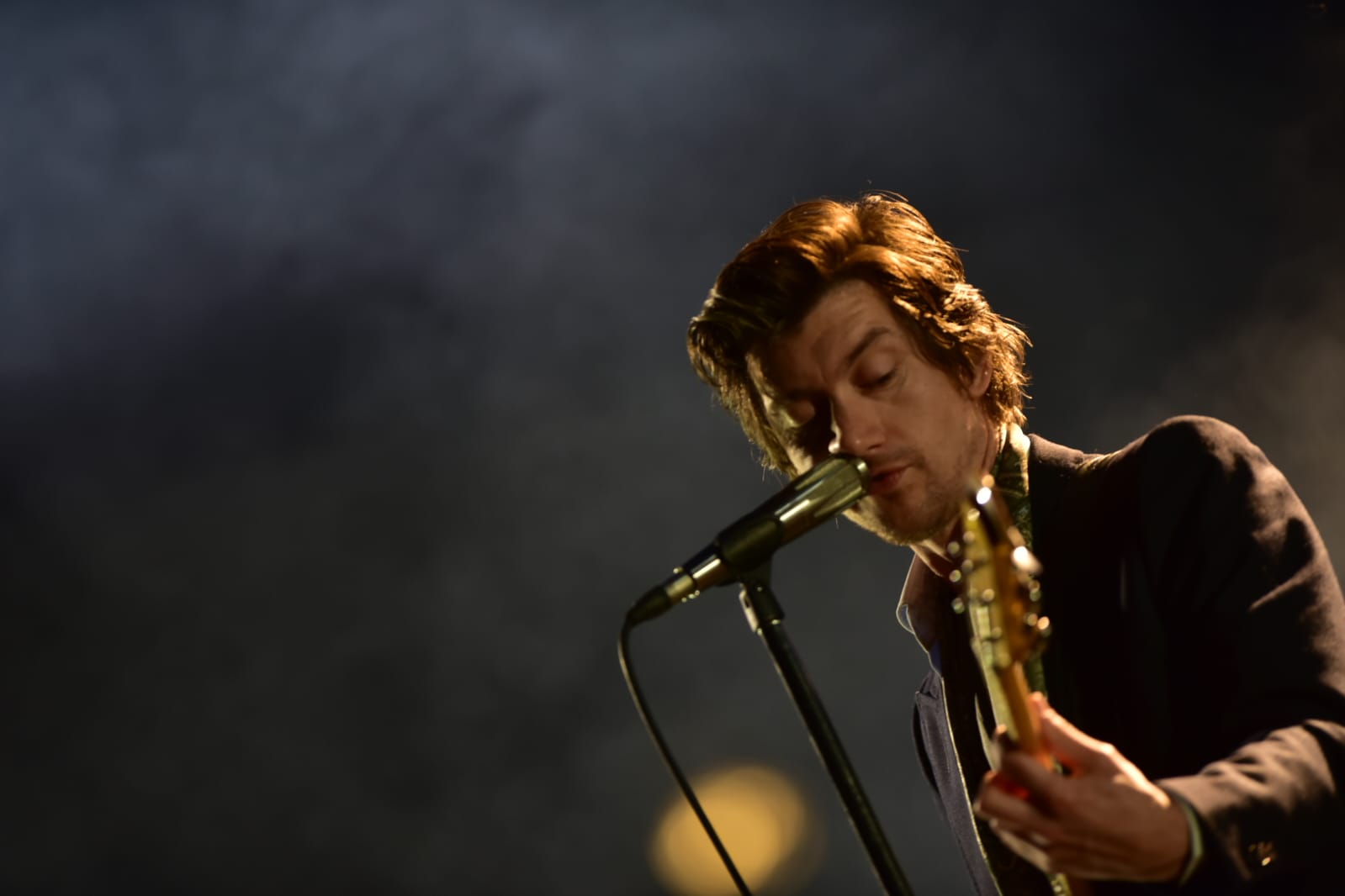 Show do Arctic Monkeys na Pedreira Paulo Leminski, em Curitiba.