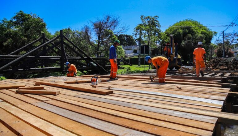 Ponte do Parque Tingui é interditada para manutenção