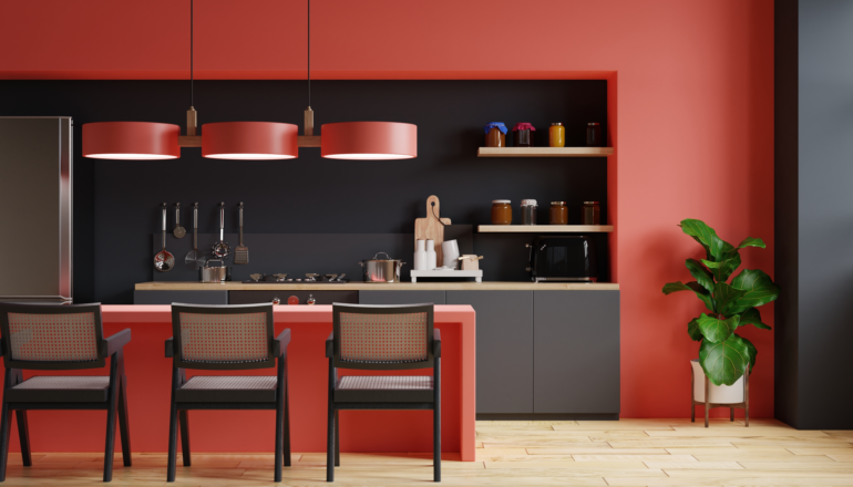 O vermelho é uma excelente opção para pintar paredes de cozinha | Foto: Shutterstock