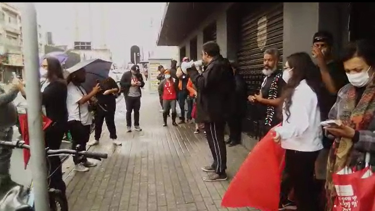 protesto musico negro agredido