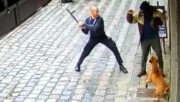 Imagem mostra agressão contra um músico em Curitiba