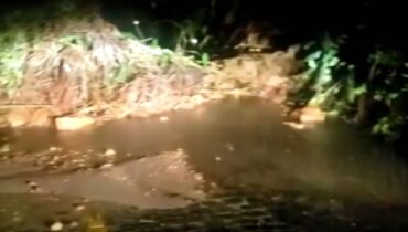 Imagem mostra novos deslizamentos na Estrada da Graciosa, nesta quarta-feira (04/01/23)