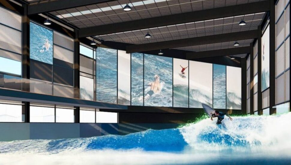 piscina com onda para a pratica de surf em Curitiba