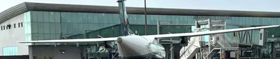 aviao é arrastado pelo vento em cascavel