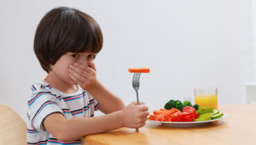Meu filho não come nada! Dicas para os pais incentivarem alimentação saudável infantil