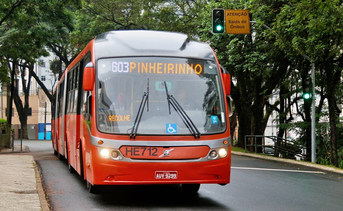 ônibus em Curitiba