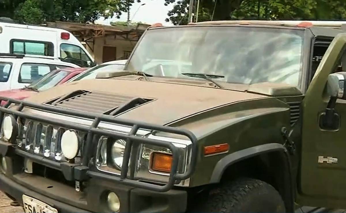 Hummer será leiloado no Paraná.