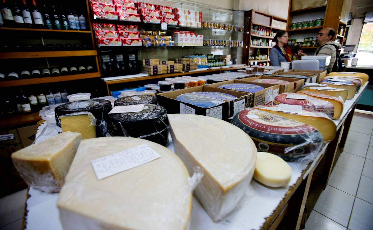 Armazem especializado em queijos em Curitiba
