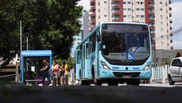 Linha de ônibus de Paranaguá.