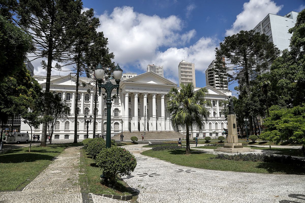 Prédio histórico da UFPR, em Curitiba