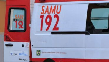 Ambulância do Samu (Serviço de Atendimento Móvel de Urgência)