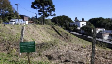Imagem mostra o local em Curitiba que vai abrigar um mirante para a cidade