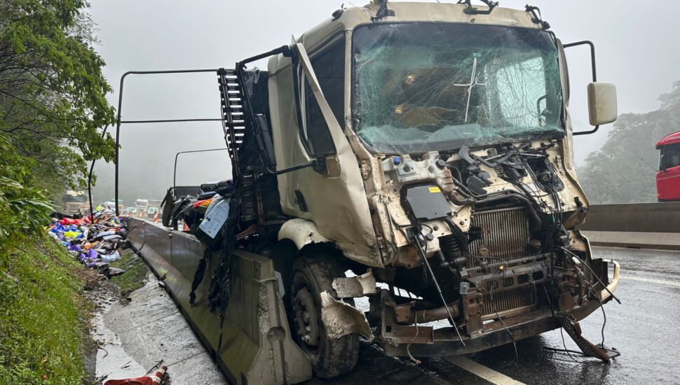 engavetamento-br-376