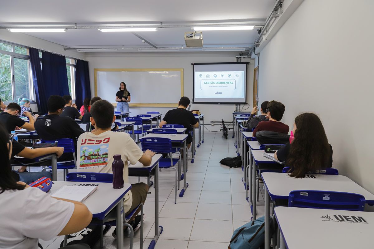 ala de aula da Universidade Estadual de Maringá (UEM)