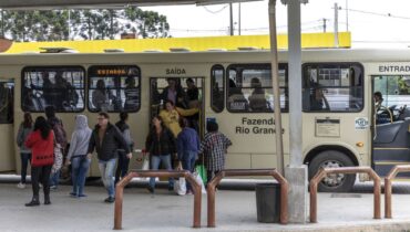 Cidade de Grande Curitiba ganha nova linha de ônibus; saiba o trajeto e a tarifa