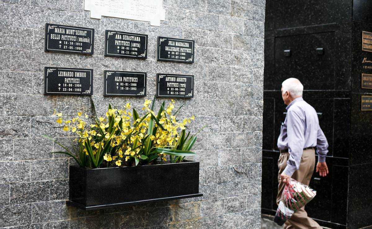 Imagem mostra o cemitério municipal de Curitiba