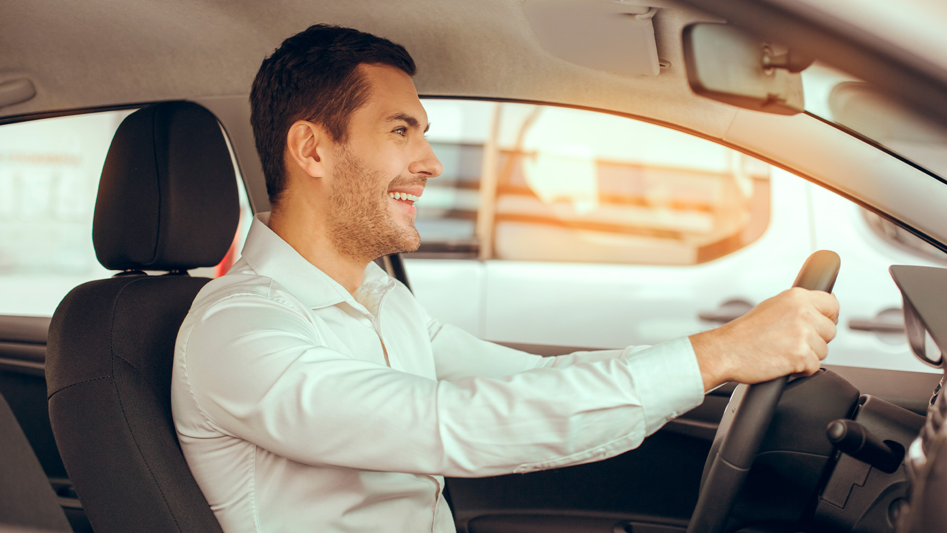 Gastos excessivos, recorrência em manutenções e condições do motor são alguns fatores que devem ser levados em conta na hora de decidir pela troca do carro | Foto: Shutterstock