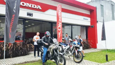 Honda XRE 300 Sahara 2024 chega às revendas