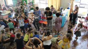 Museus, teatro e carnaval infantil: confira opções culturais em Curitiba durante feriadão