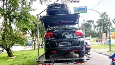 Carro apreendido em Curitiba tinha quase meio milhão em multas; Câmera dedurou infrator!