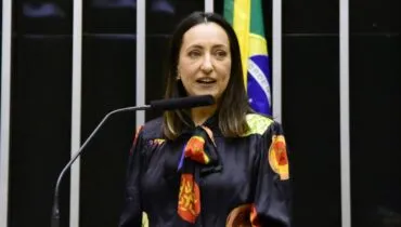 Rosângela Moro muda título eleitoral para o Paraná e vira alternativa se marido for cassado