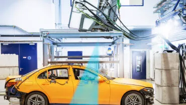 M-Benz é a primeira a realizar crash test utilizando Raio-X