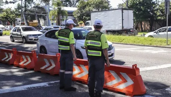 Ruas de bairros de Curitiba terão bloqueios entre sexta-feira e o domingo de Páscoa