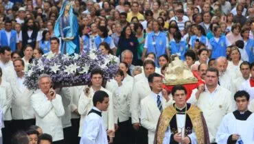 Sexta-feira da Paixão tem procissões nas igrejas de Curitiba; programação