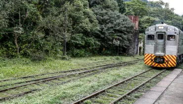 Vandalismo cancela viagem histórica de trem entre Morretes e Curitiba