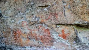 Pinturas pré-históricas em caverna revelam história humana no Paraná