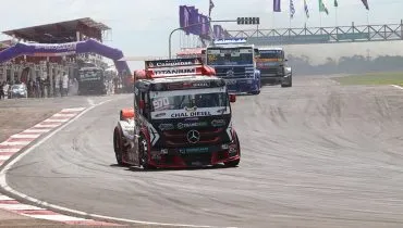 Performance dos pneus SpeedMax surpreende pilotos da F-Truck