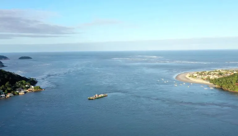 Sem ferry boat, nova ponte de Guaratuba deve favorecer vida marinha no Litoral