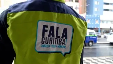 Reclamação de moradores de área nobre é ignorada no Fala Curitiba