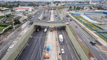 Após atraso colossal, Linha Verde tem vistoria final feita pelo prefeito de Curitiba