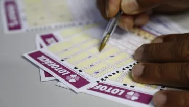Resultado da Lotofácil 3167: confira as 15 dezenas sorteadas nesta segunda